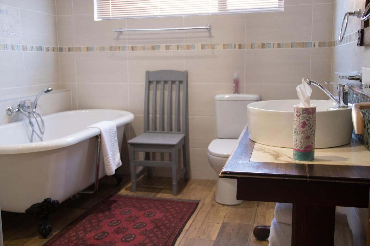 Game View Lodge Vryburg Extérieur photo