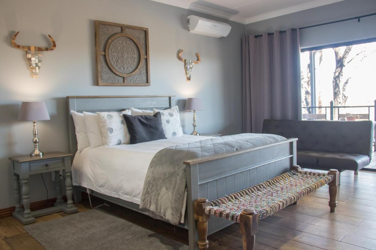 Game View Lodge Vryburg Extérieur photo