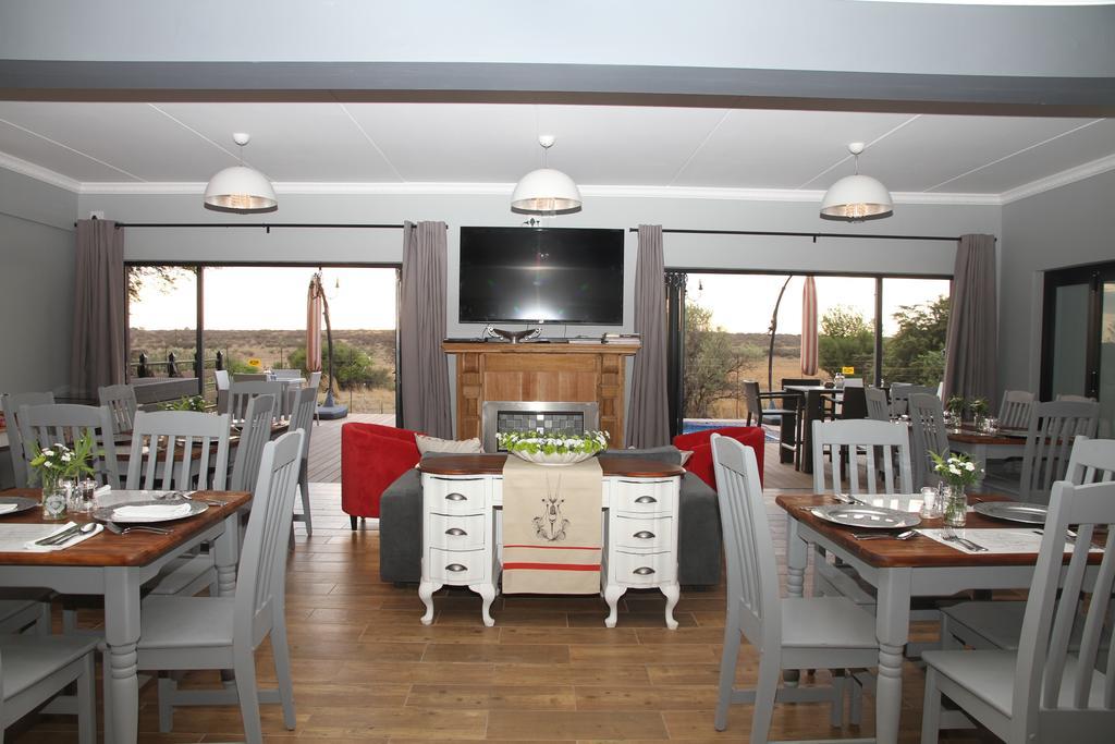 Game View Lodge Vryburg Extérieur photo